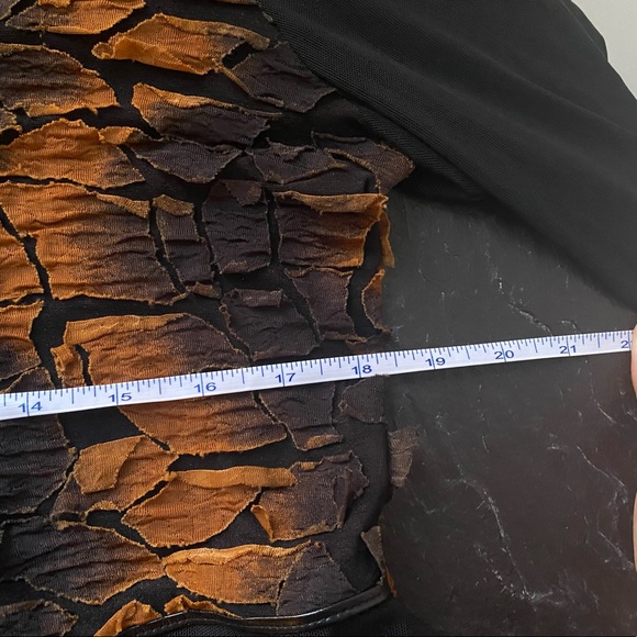 Vintage Joseph Ribkoff blouse long and sheer sleeve - Picture 13 of 13